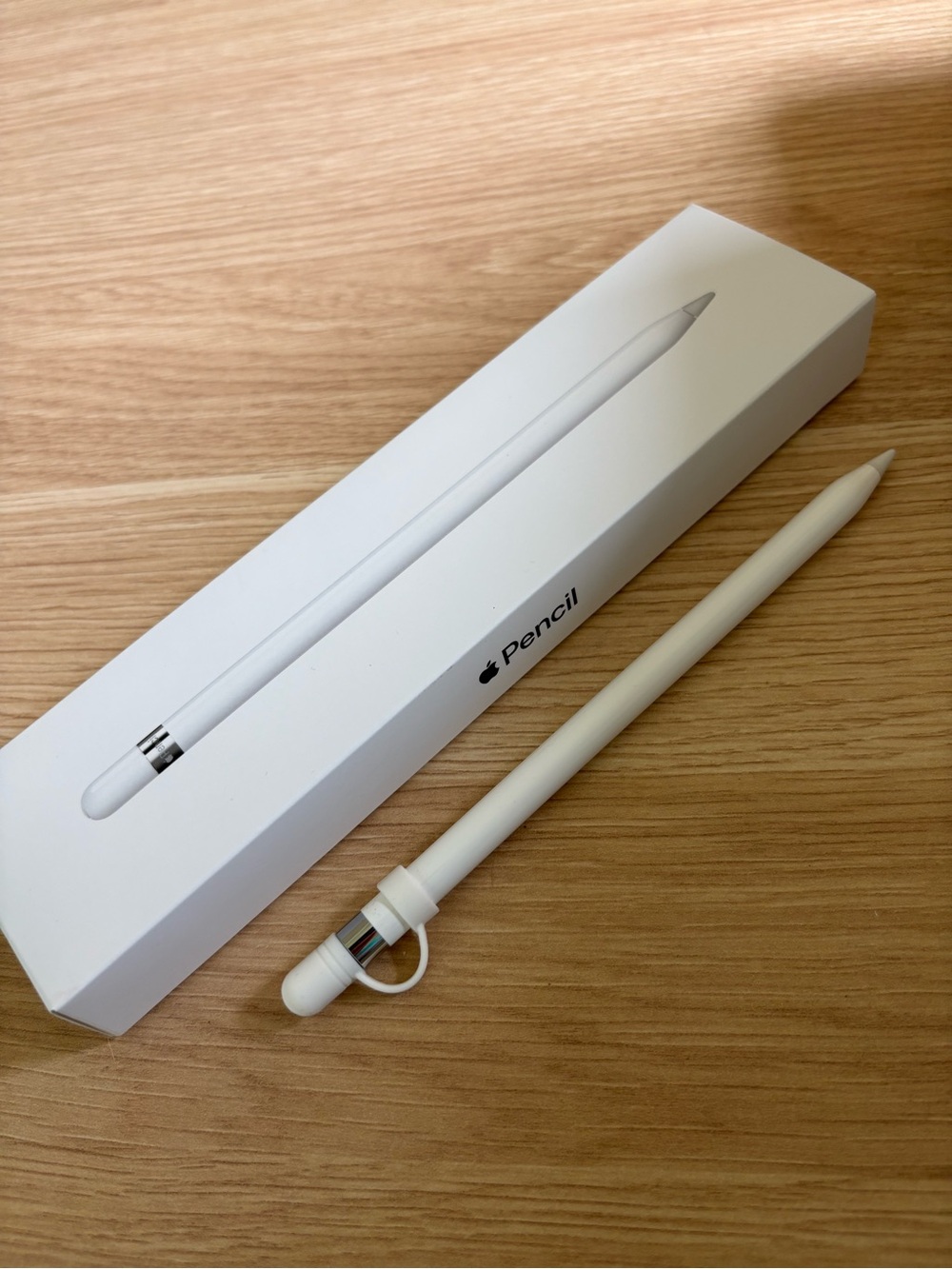 Apple Pencil w/ Rubber Cap